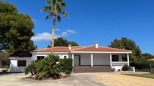 4 slaapkamer Villa te koop in La Nucia
