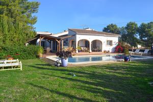 5 Slaapkamer Villa te koop in Javea