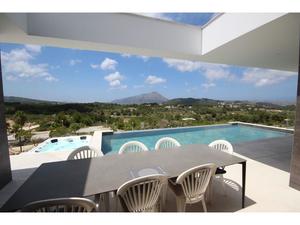 3 bedroom Villa for sale in Javea