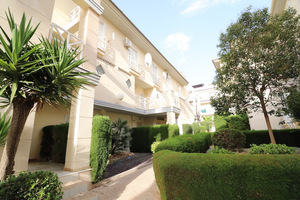 2 bedroom top floor of duplex in La Veleta