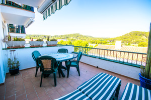 2 bedroom two storey apartment in Son Parc, Menorca overlooking golf course