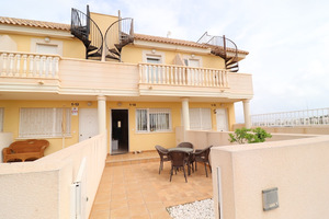 2 bedroom duplex in Cabo Roig with sea view