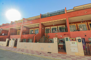 3 bedroom 3 bathroom townhouse in Jacarilla