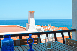 2 storey apartment with 3 bedrooms & sea views - Playa de Fornells, Menorca