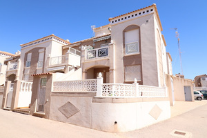 2 bedroom downstairs apartment in house in Aguas Nuevas