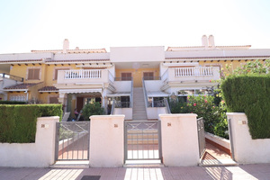 3 bedroom 2 bathroom bungalow in La Zenia