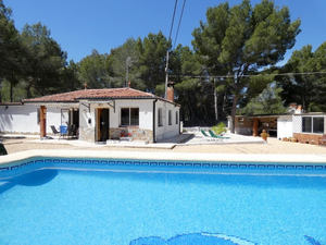 3 bedroom, 2 bathroom villa on the outskirts of Finestrat