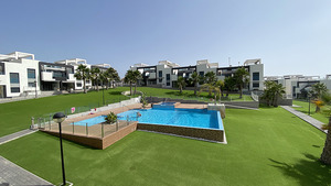 2 bedroom 2 bathroom top floor bungalow in Punta Prima