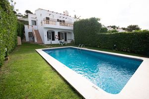 Beautiful, semi detached villa in Son Bou, Menorca