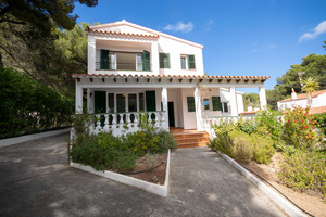 3 bedroom 3 bathroom detached villa with private pool in Son Parc, Menorca
