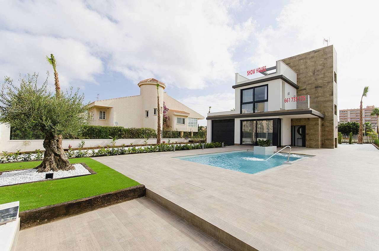 3 bedroom Villa for sale in Orihuela Costa