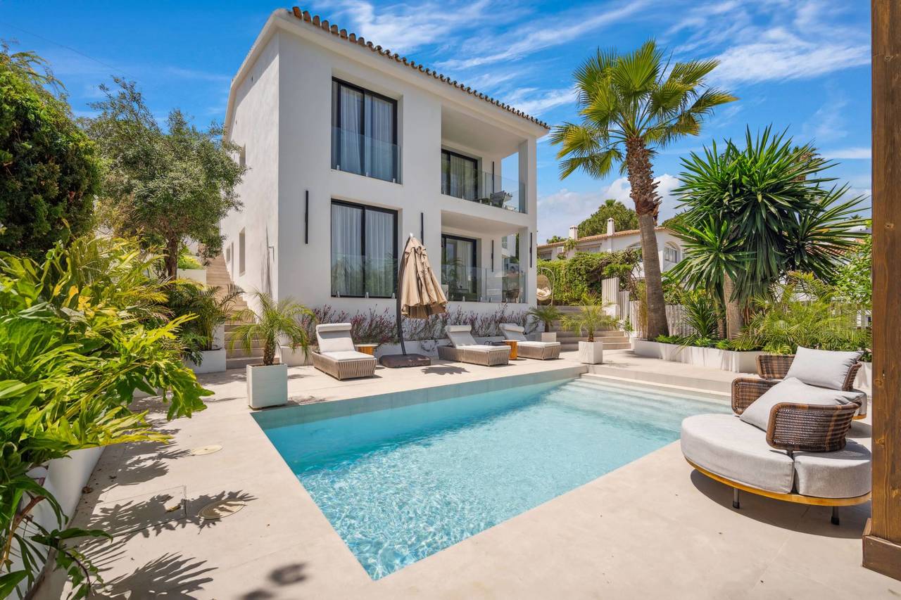 5 schlafzimmer Villa 
zum verkauf in Marbella