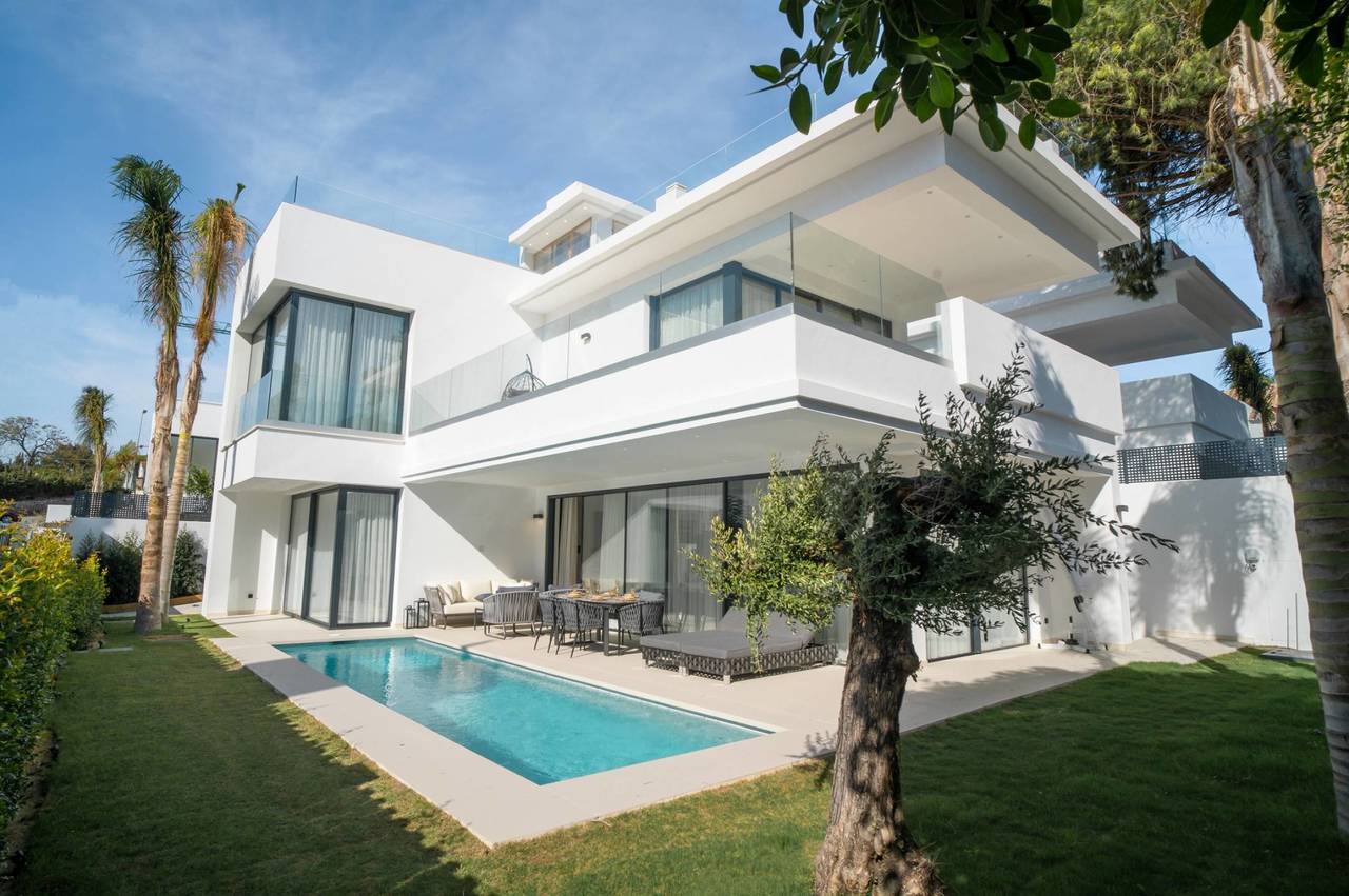 4 schlafzimmer Villa 
zum verkauf in Marbella