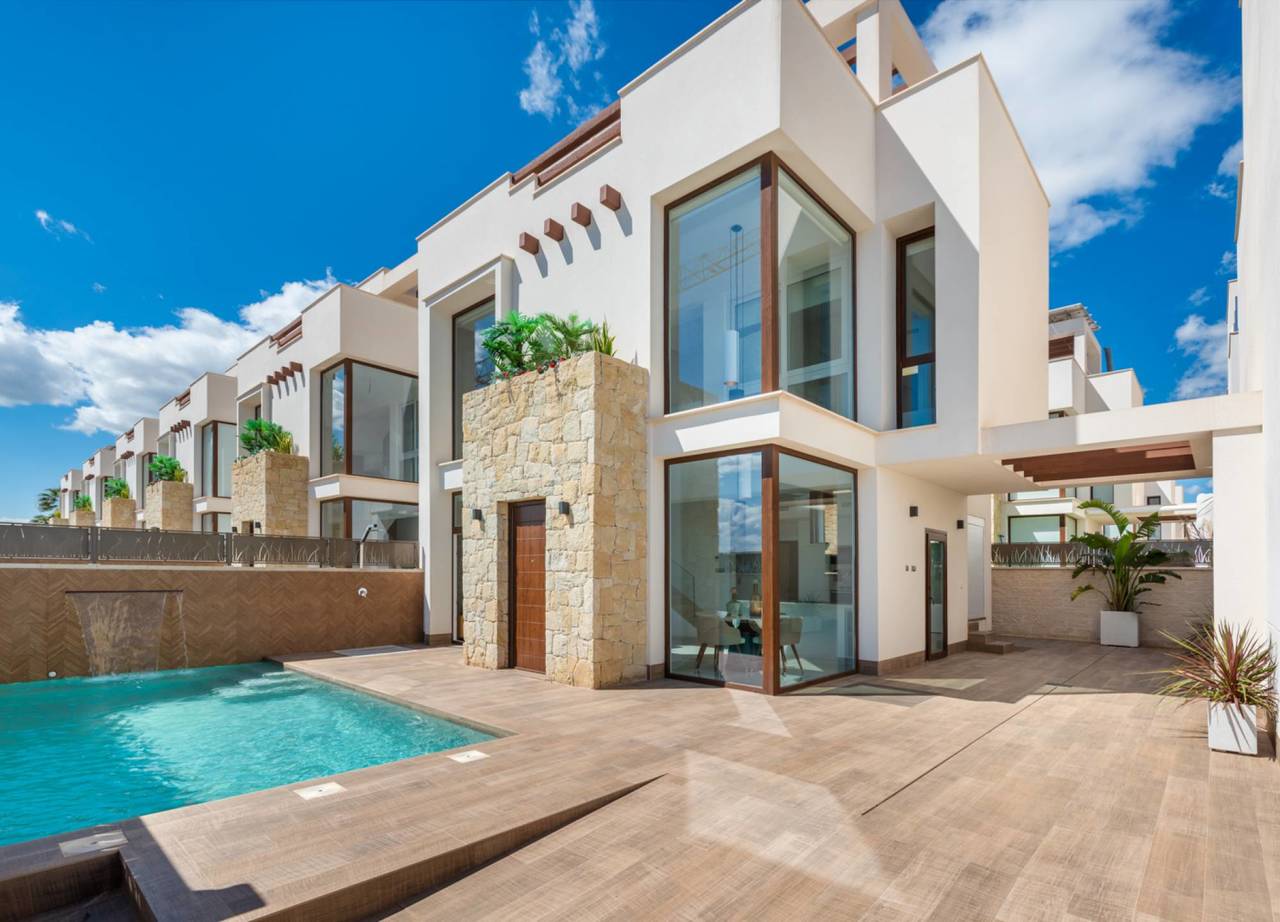 3 bedroom Villa for sale in Los Montesinos