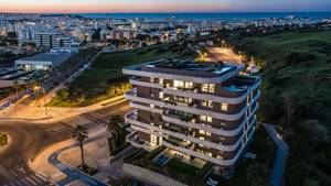 3 bedroom Apartment for sale in Estepona