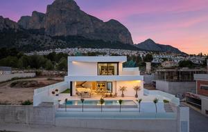 3 bedroom Villa for sale in Polop