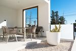 4 bedroom Villa for sale in Benejuzar