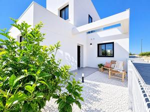 3 schlafzimmer Villa 
zum verkauf in Banos y Mendigo 