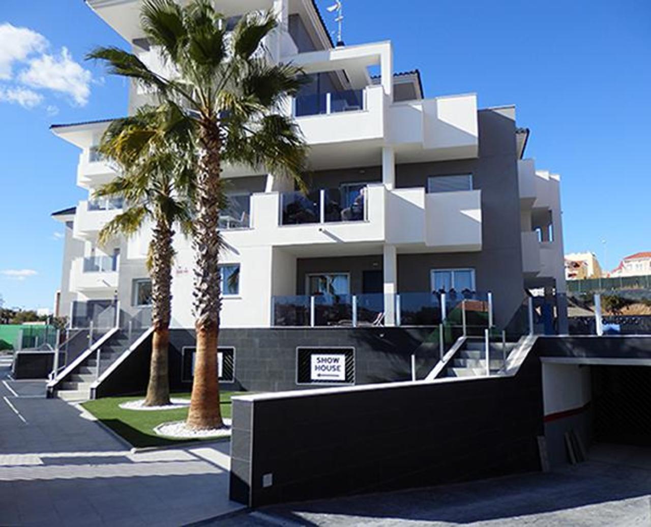 2 soverom Toppetasjen til salgs i Orihuela Costa 