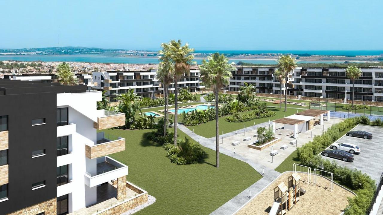 2 bedroom Apartment for sale in Torrevieja