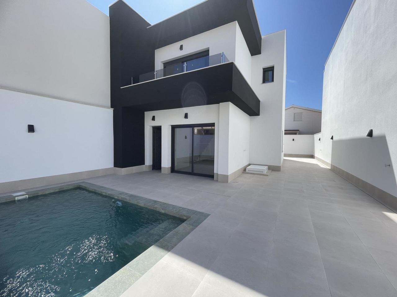 3 bedroom Villa for sale in Almoradi