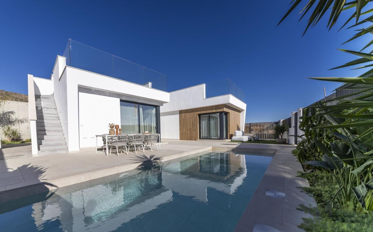 3 bedroom Villa for sale in Banos y Mendigo