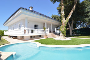 4 bedroom Villa te koop in Torrevieja