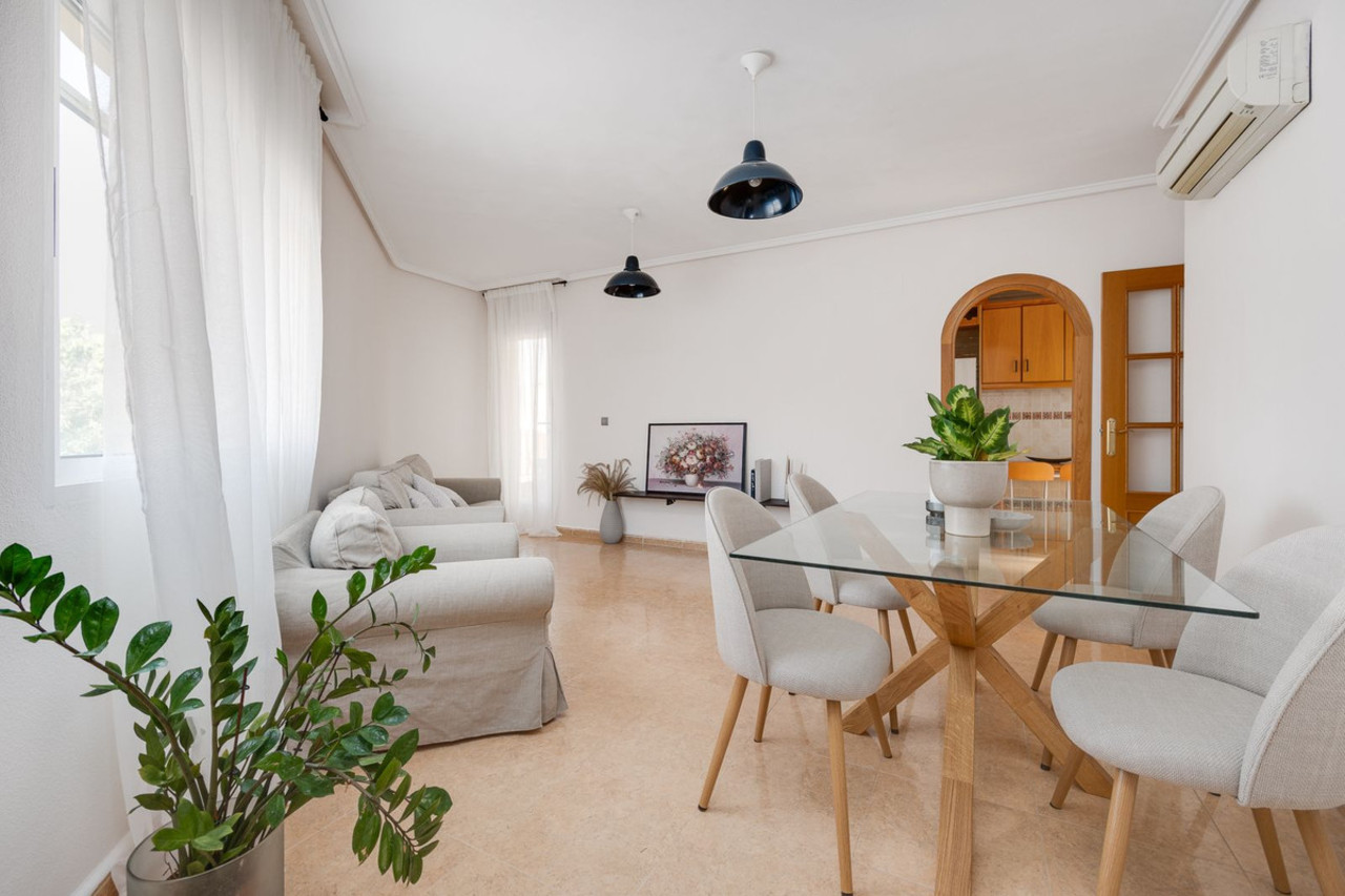 3 bedroom Apartamento se vende en Jacarilla