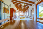 11 bedroom Villa te koop in Benissa