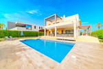 5 спальни Вилла для продажи в Cabo Roig