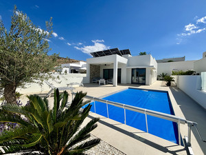 3 bedroom Villa te koop in Benijofar