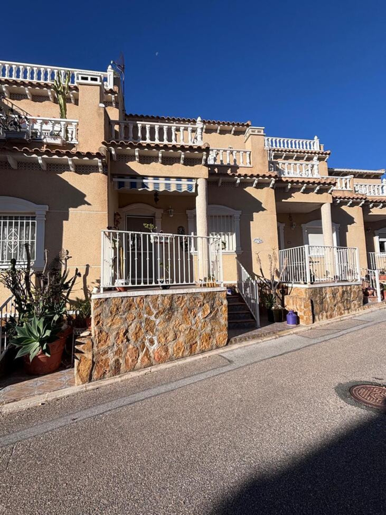 2 bedroom Villa te koop in Orihuela Costa