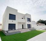 5 bedroom Villa for sale in Torrevieja