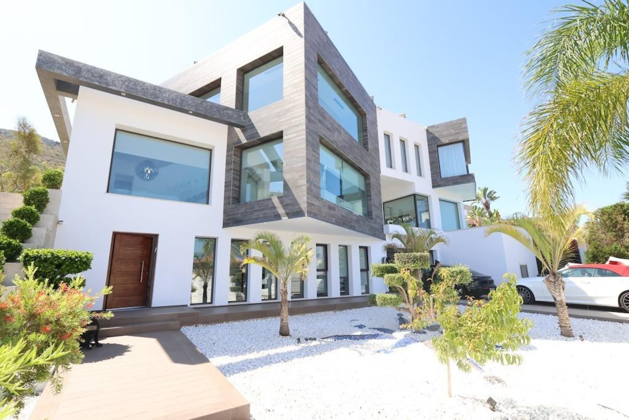 5 bedroom Villa se vende en Javea