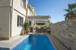 4 bedroom Villa for sale in Las Ramblas Golf