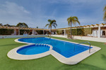 2 bedroom Villa for sale in Mil Palmeras