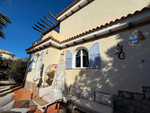5 bedroom Villa te koop in La Zenia