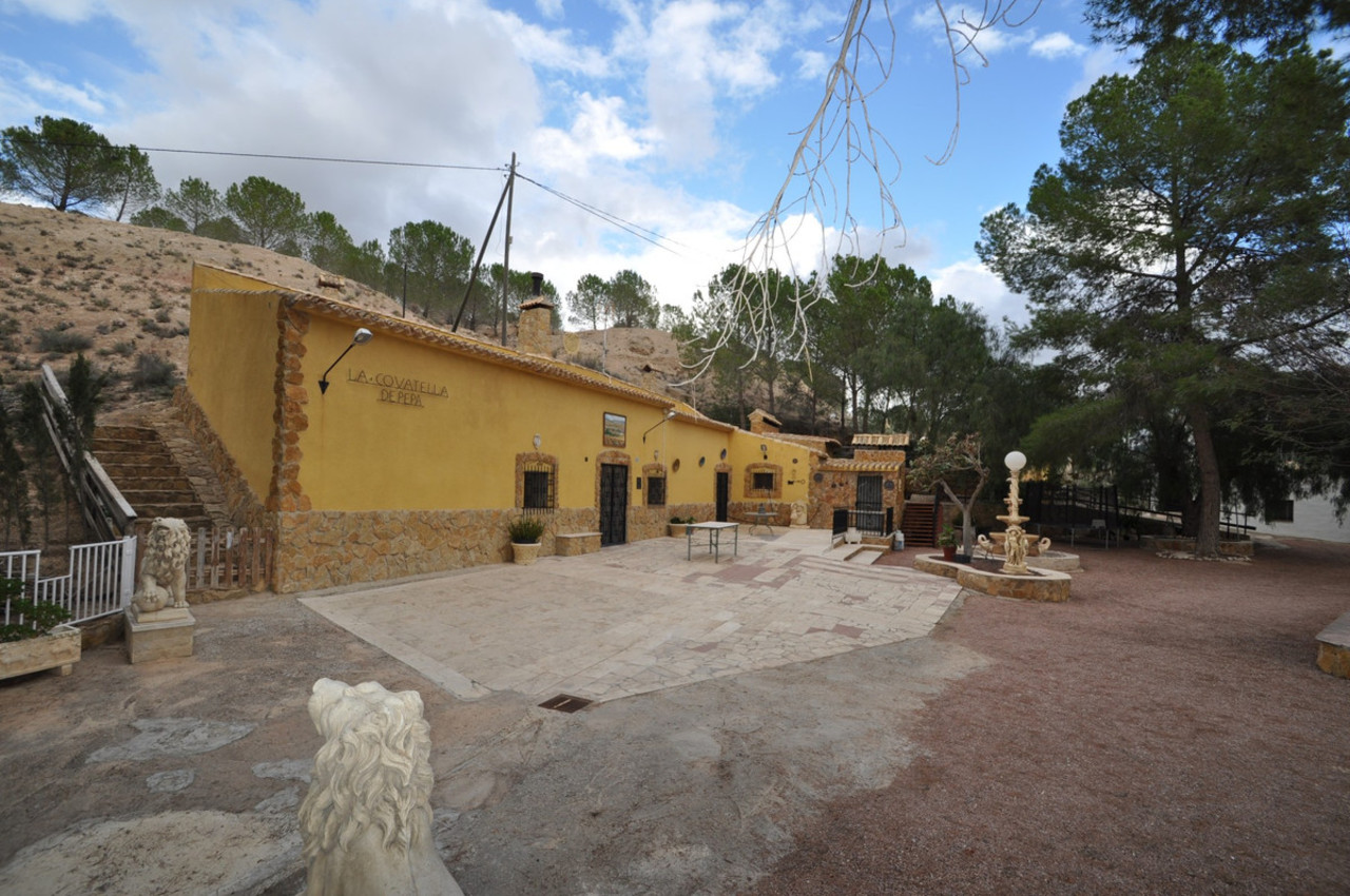 4 bedroom Villa à vendre à Pinoso