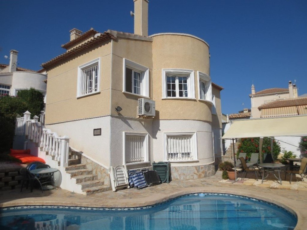 6 bedroom Villa for sale in El Galan