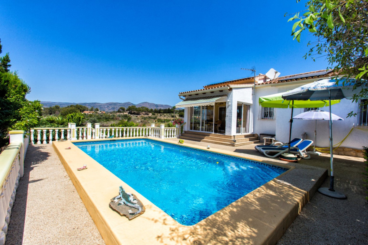 4 bedroom Villa te koop in Calpe