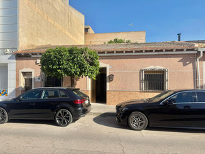 3 bedroom Villa for sale in Benejuzar
