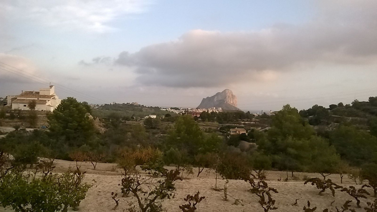 Plot for sale in Calpe