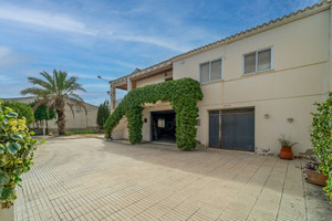 4 schlafzimmer Villa 
zum verkauf in Salinas