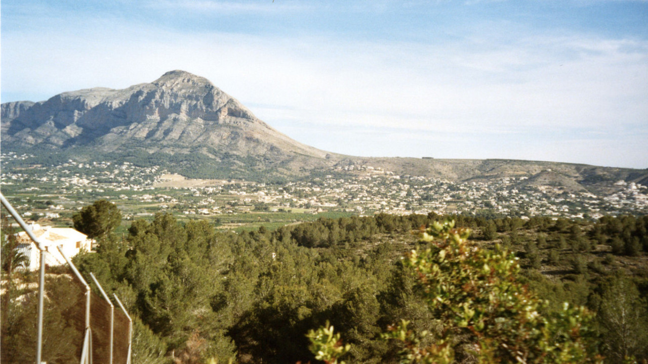 Plot for sale in Javea