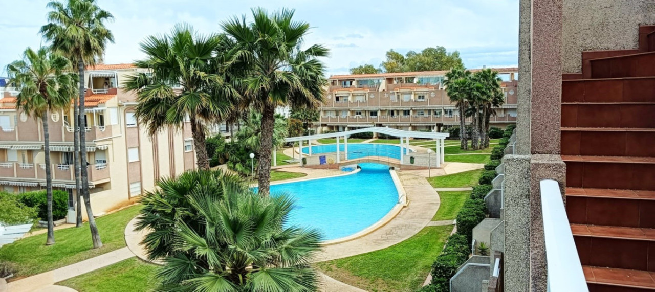 3 bedroom Apartamento se vende en Denia 