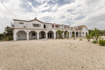 12 bedroom Villa for sale in Crevillent
