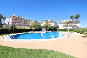 3 bedroom Apartment for sale in Mil Palmeras