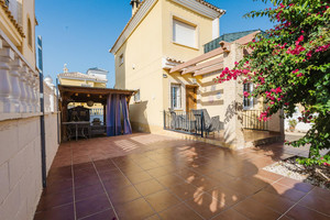 3 bedroom Villa for sale in Lo Crispin