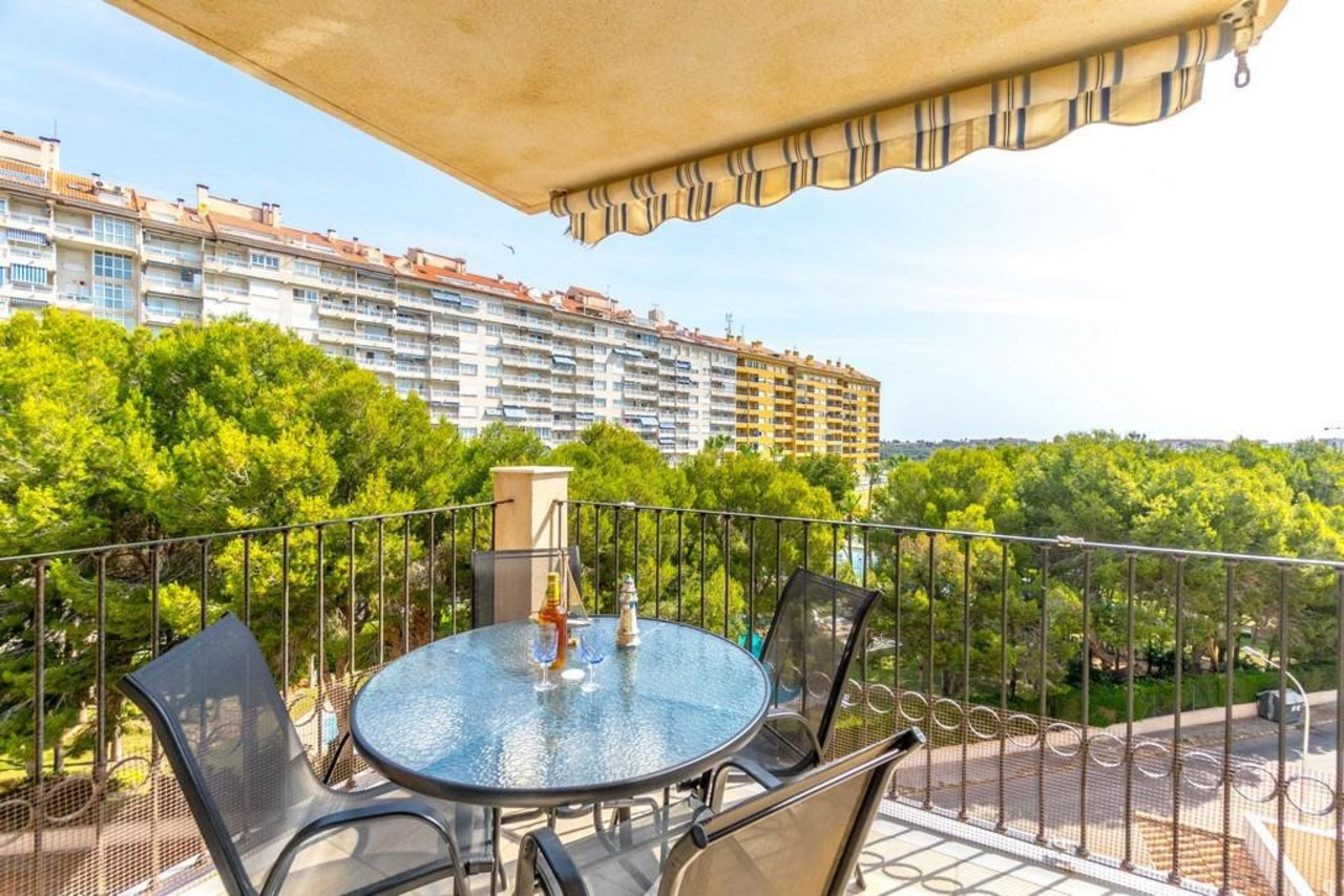 2 bedroom Apartment for sale in Campoamor