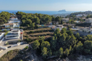 Plot for sale in Moraira